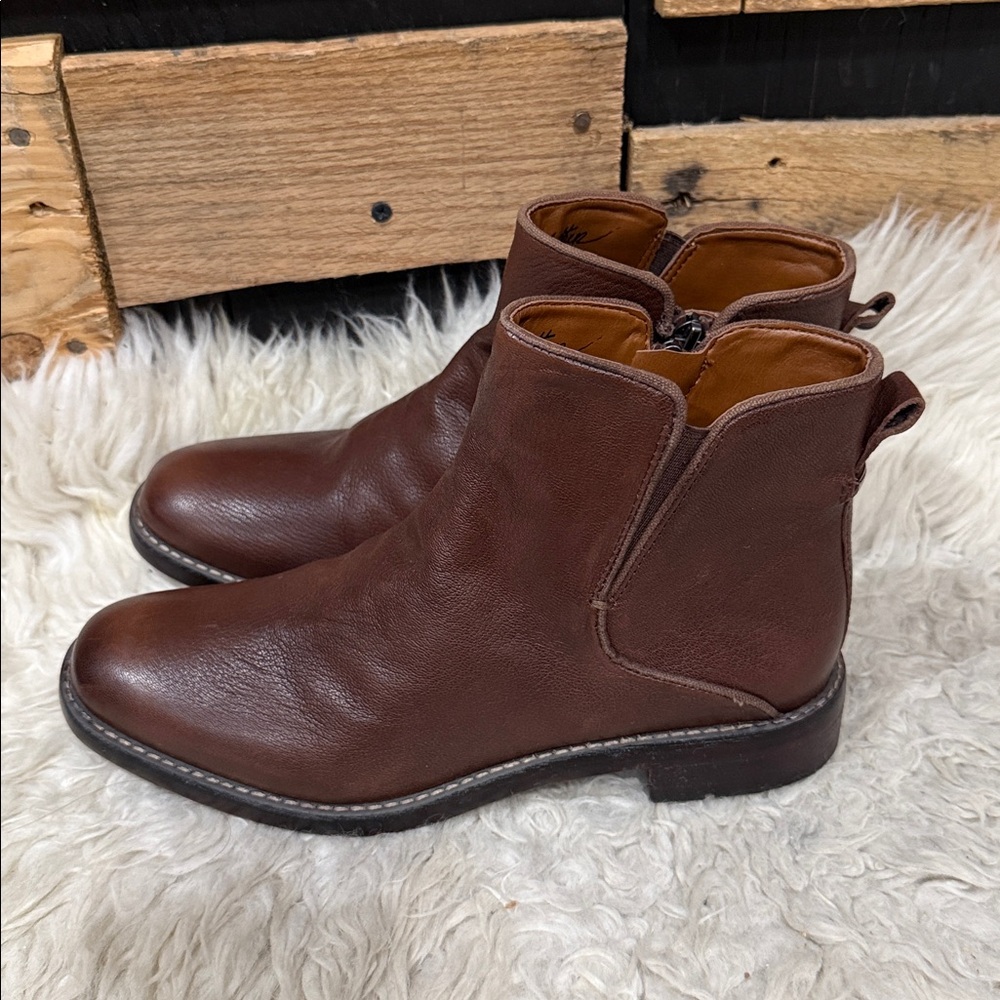 Franco Sarto Marcus ankle booties in brown leather Women’s Size 7.5 M - Picture 4 of 11